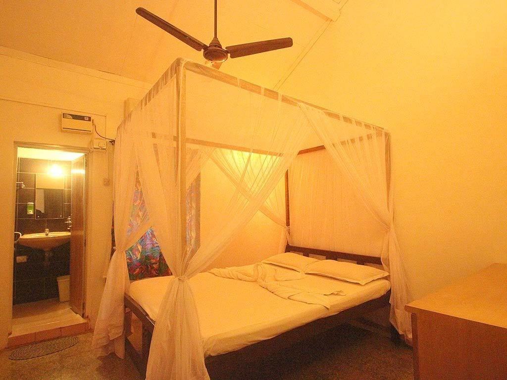 Ocean View Goan Beach House Calangute Exterior photo