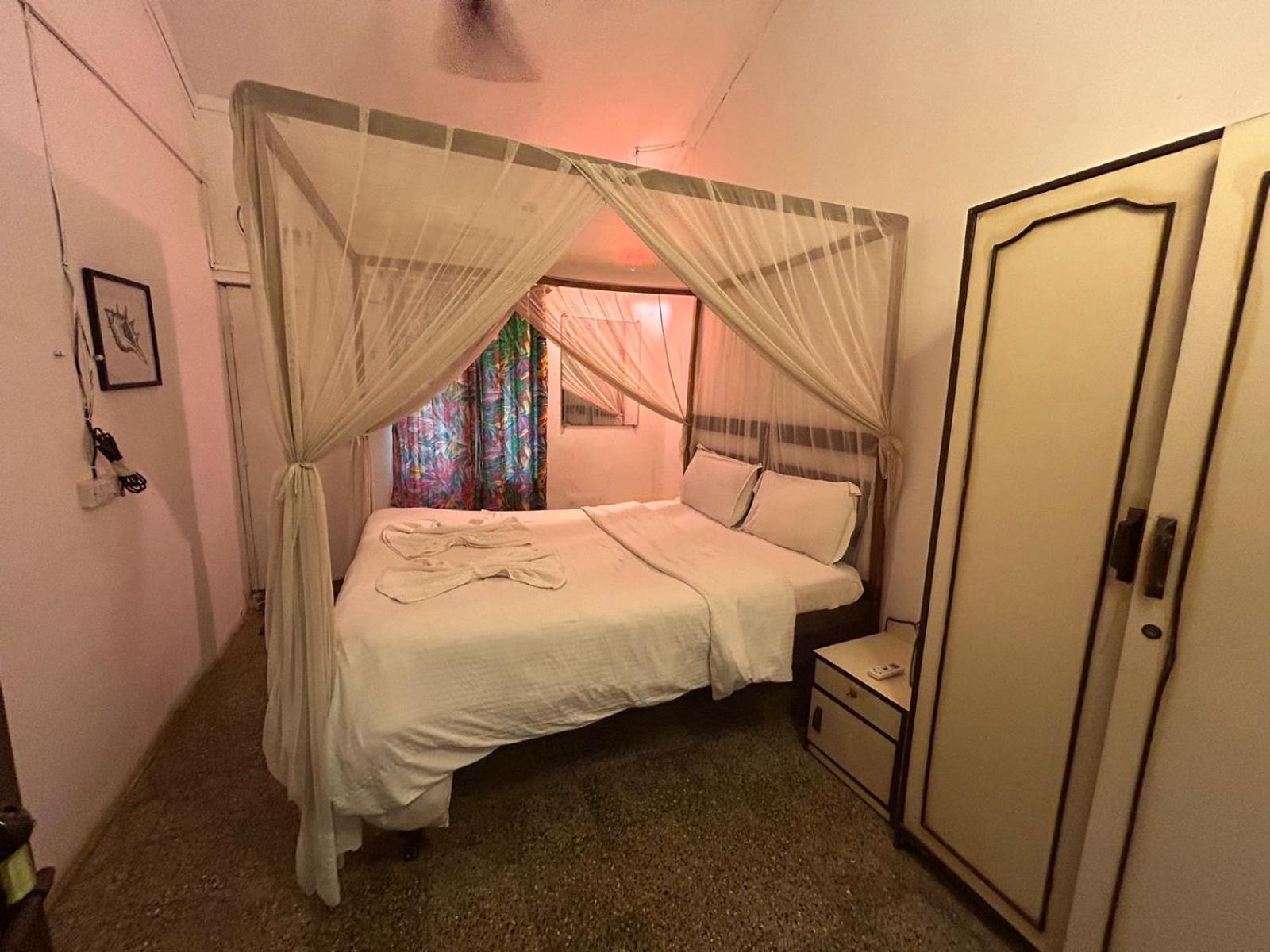Ocean View Goan Beach House Calangute Exterior photo